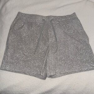 Lululemon 7” Bowline Shorts